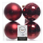 كرات بلاستيكية حمراء