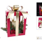 صندوق هدايا عيد الميلاد المزخرف مع شمعة LED